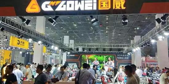 國(guó)威展台人氣(qì)火爆！